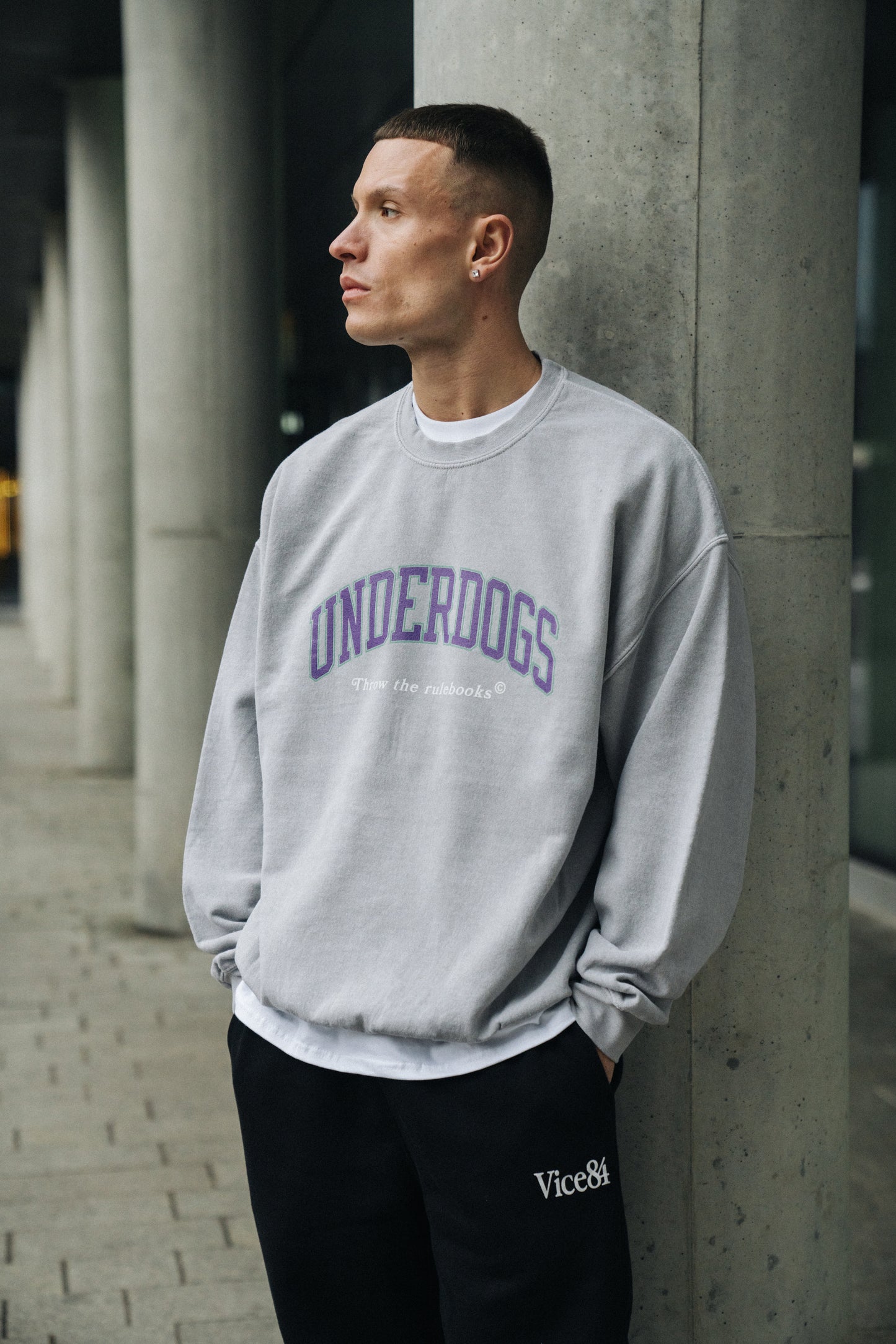 Vice 84 'Underdogs' Vintage Washed Sweater - Ash Grey