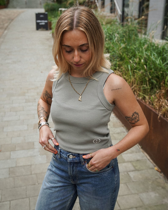 Essentials WMNS Embroidered Crop Rib Tank - Eucalyptus