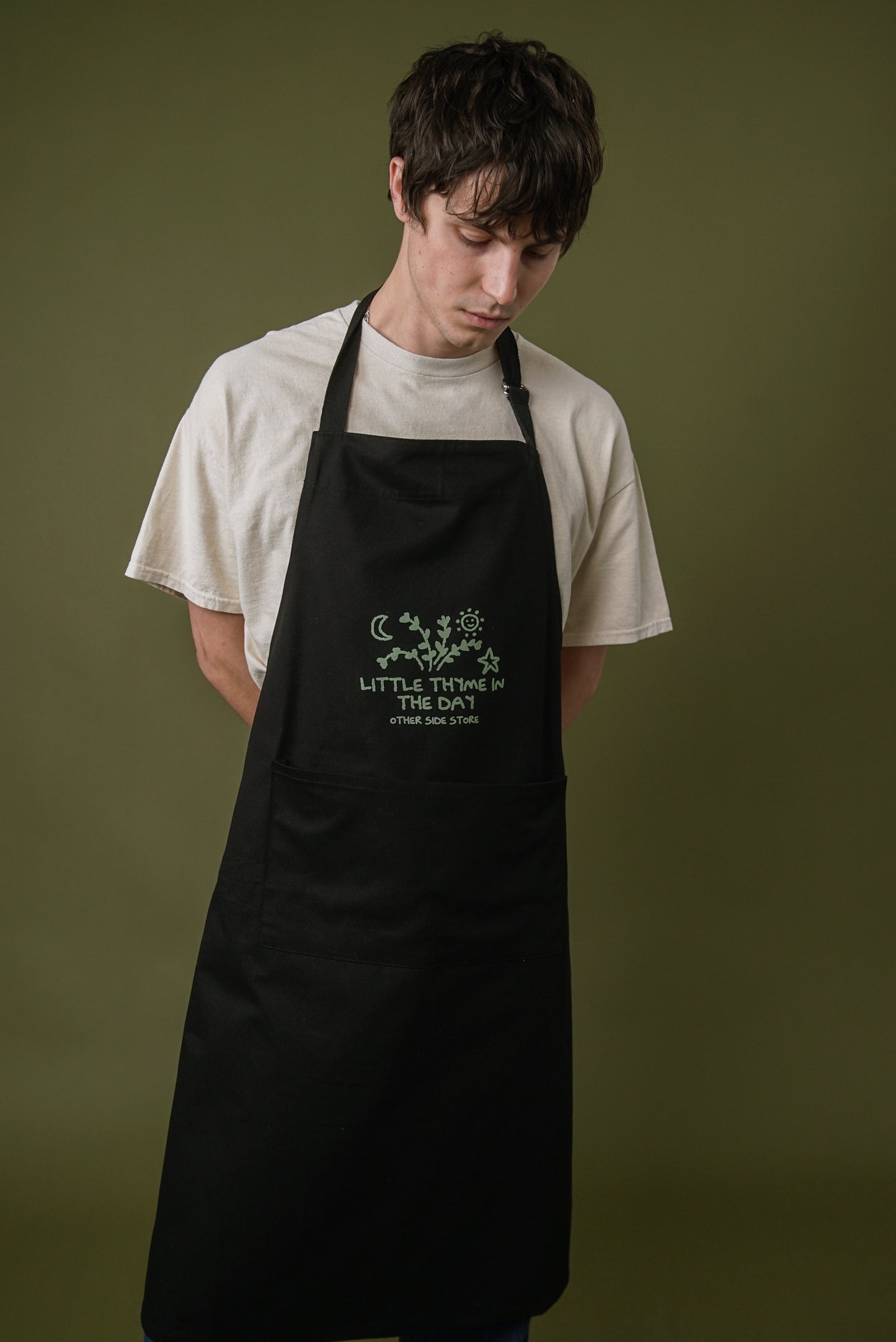 Other Side Store 'Little Thyme' Apron - Black