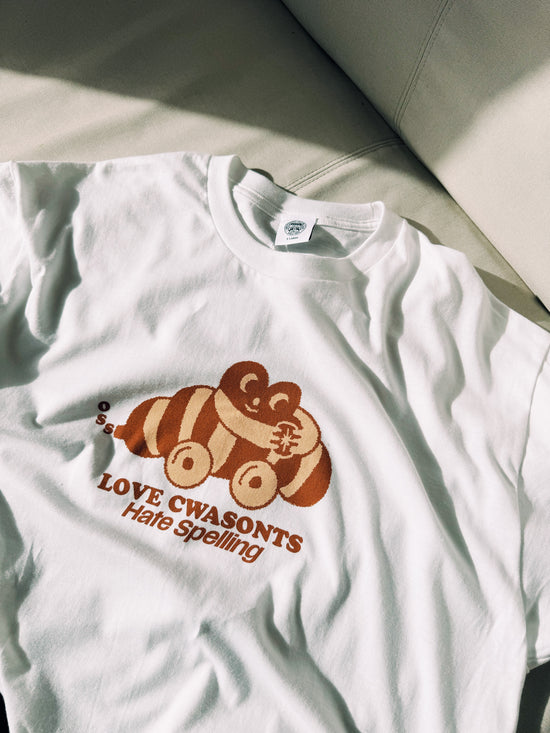 Other Side Store 'Love Cwasonts' Tee - White