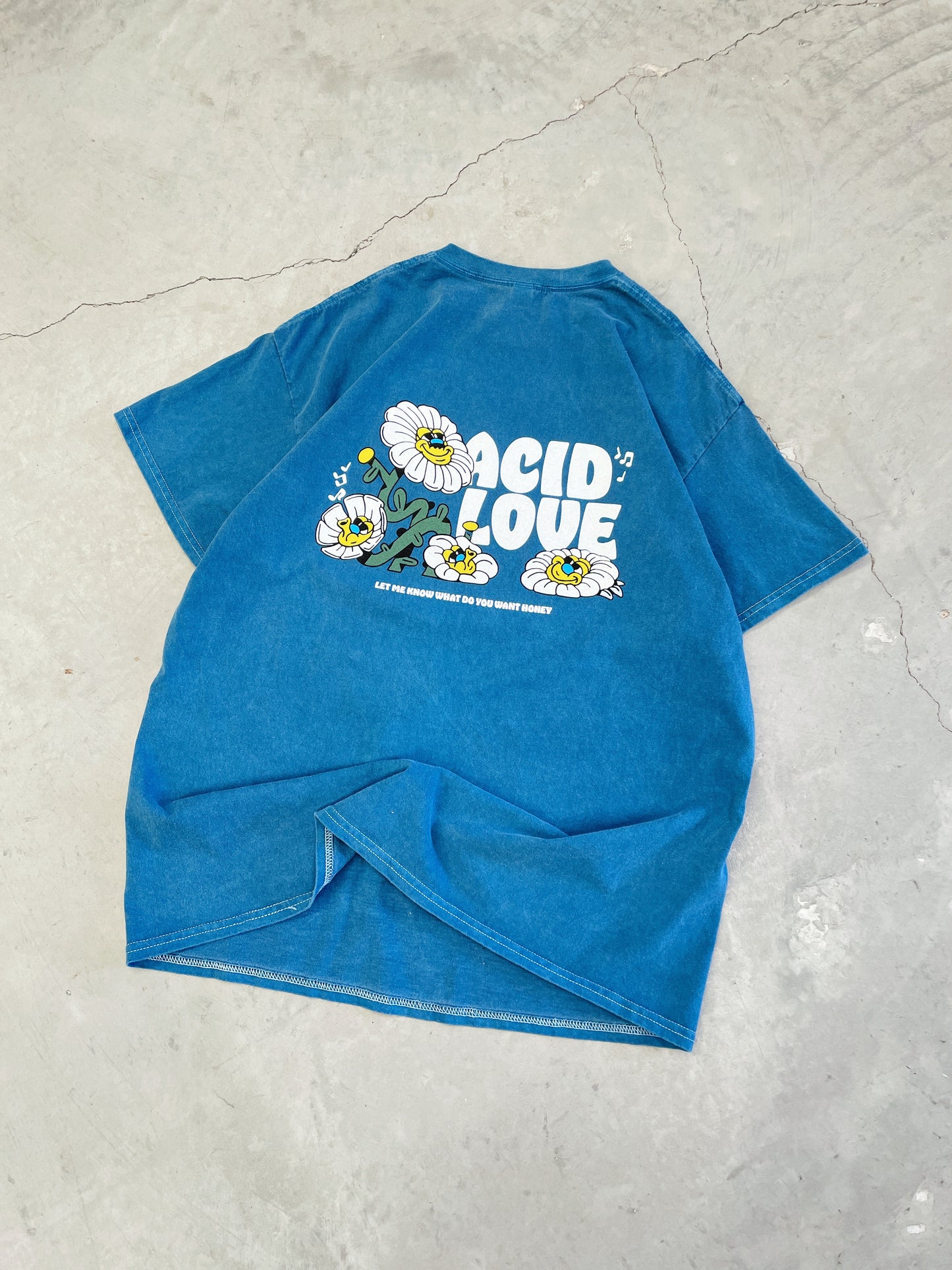 Acid Love 'Daisy' Vintage Washed Tee - Ocean Blue