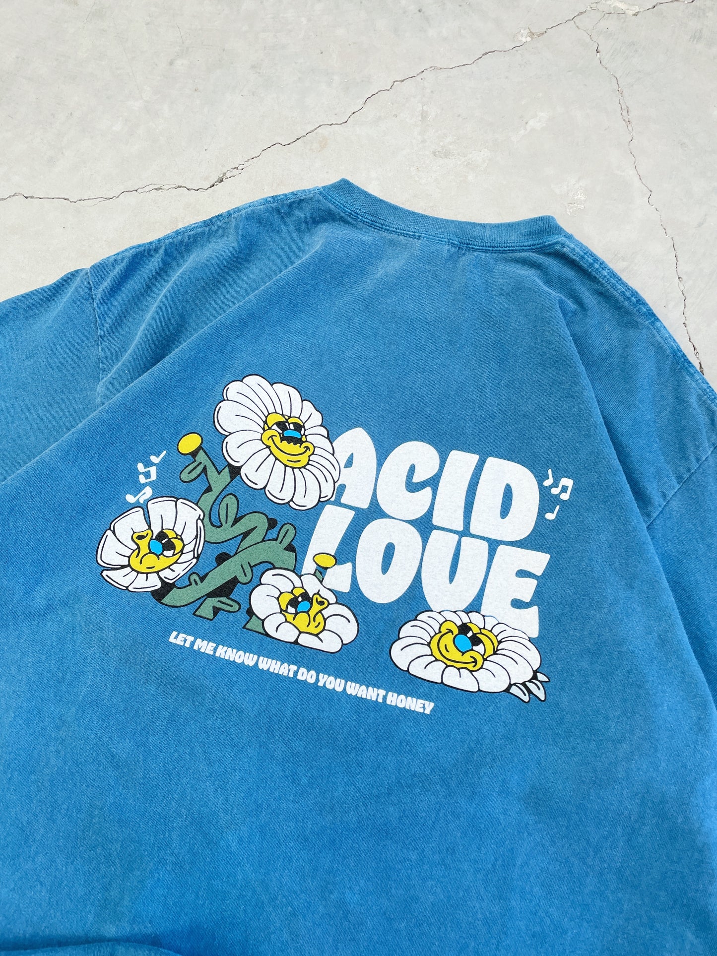 Acid Love 'Daisy' Vintage Washed Tee - Ocean Blue