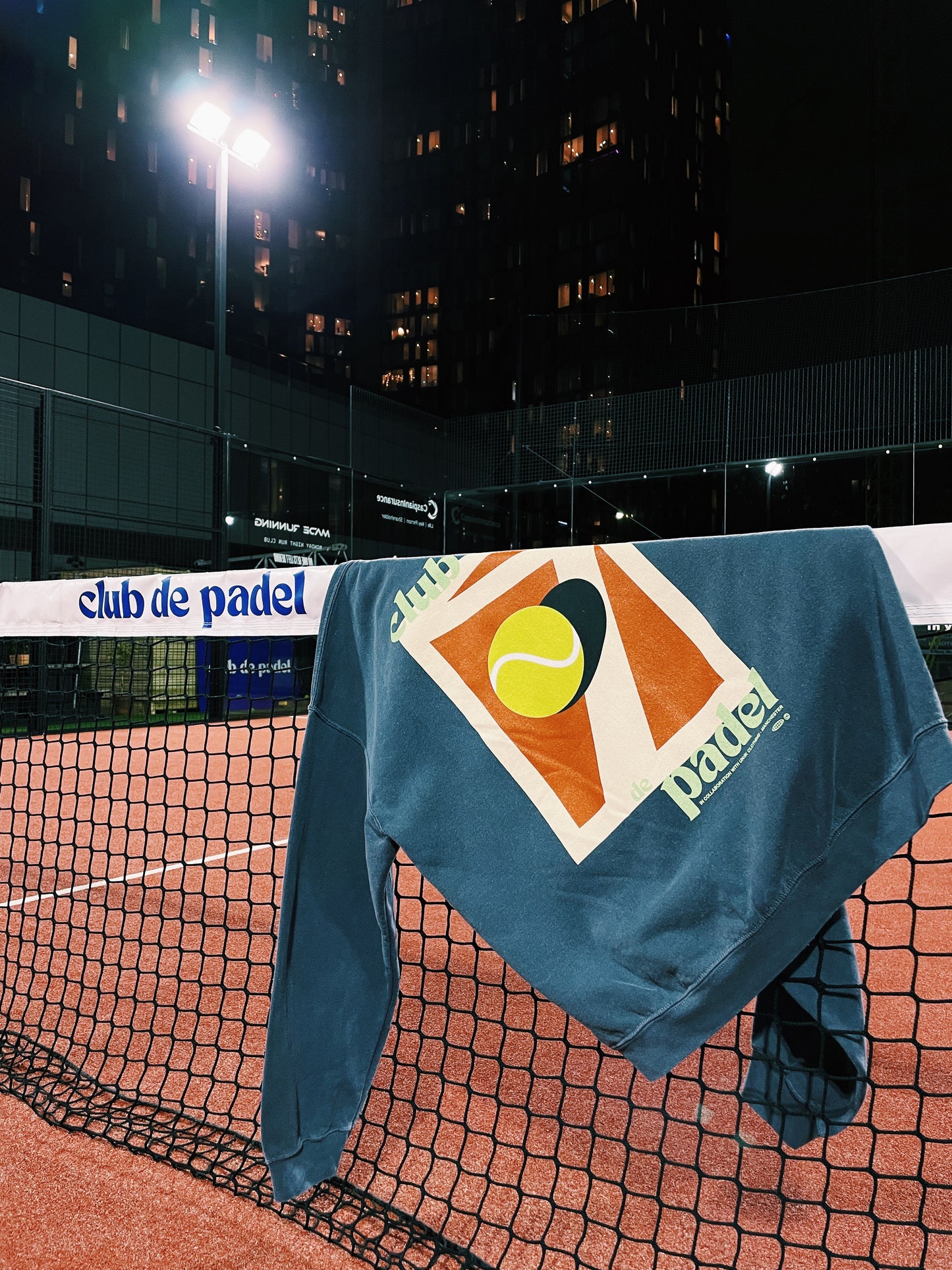 Club de Padel 'Summer Court' Vintage Washed Sweater - Navy