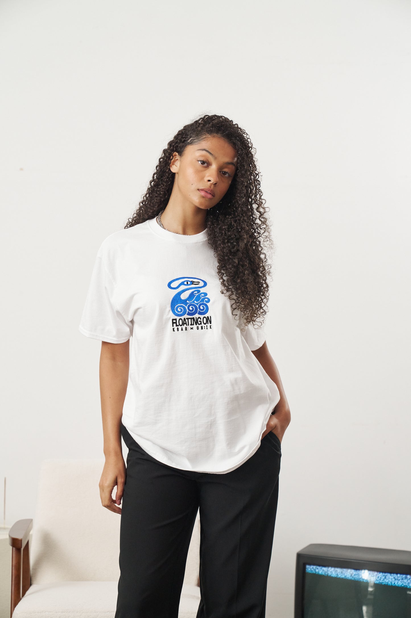 KBAR X UN:IK 'Floating On' Embroidered Tee - White