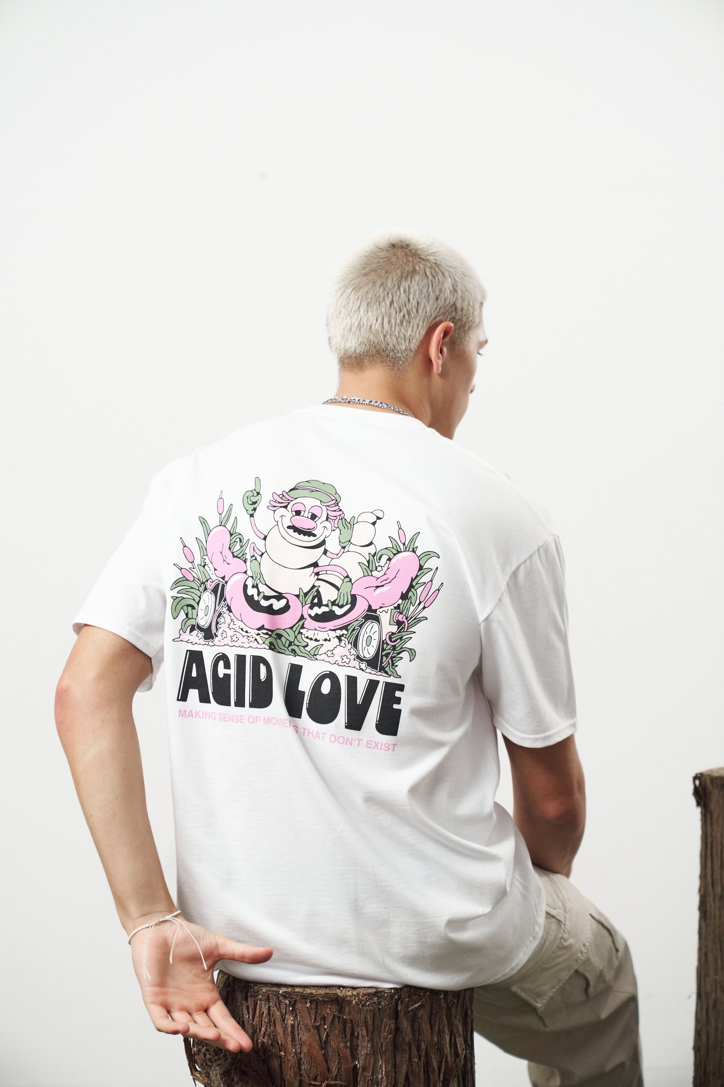 Acid Love 'Moments' Tee - White