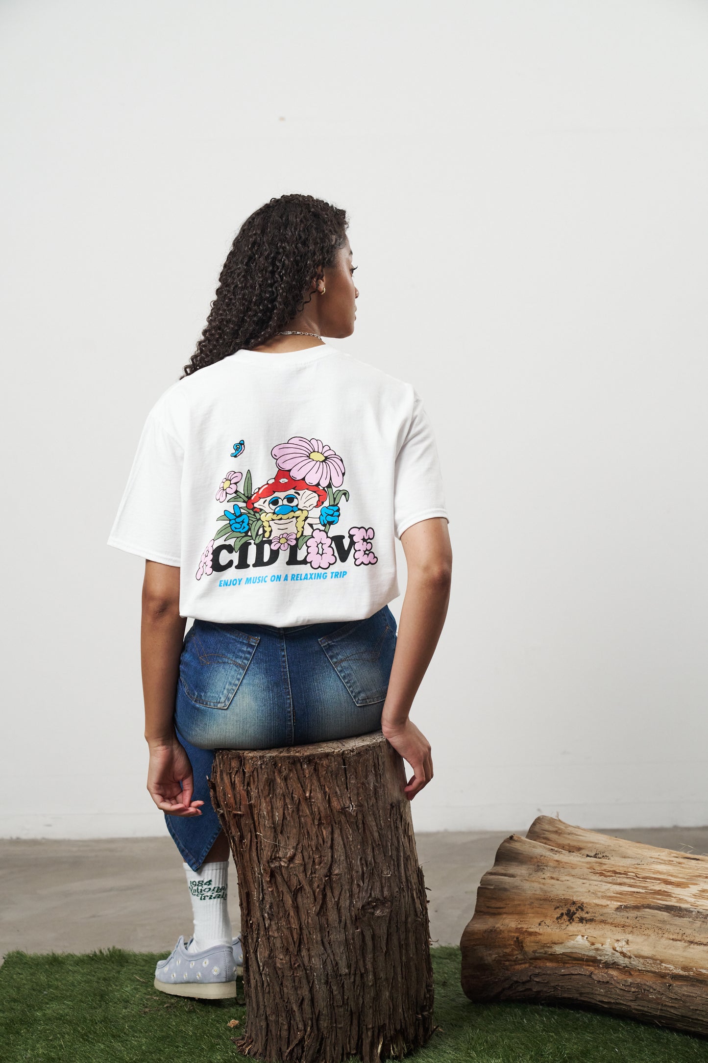 Acid Love 'Mushroom' Tee - White