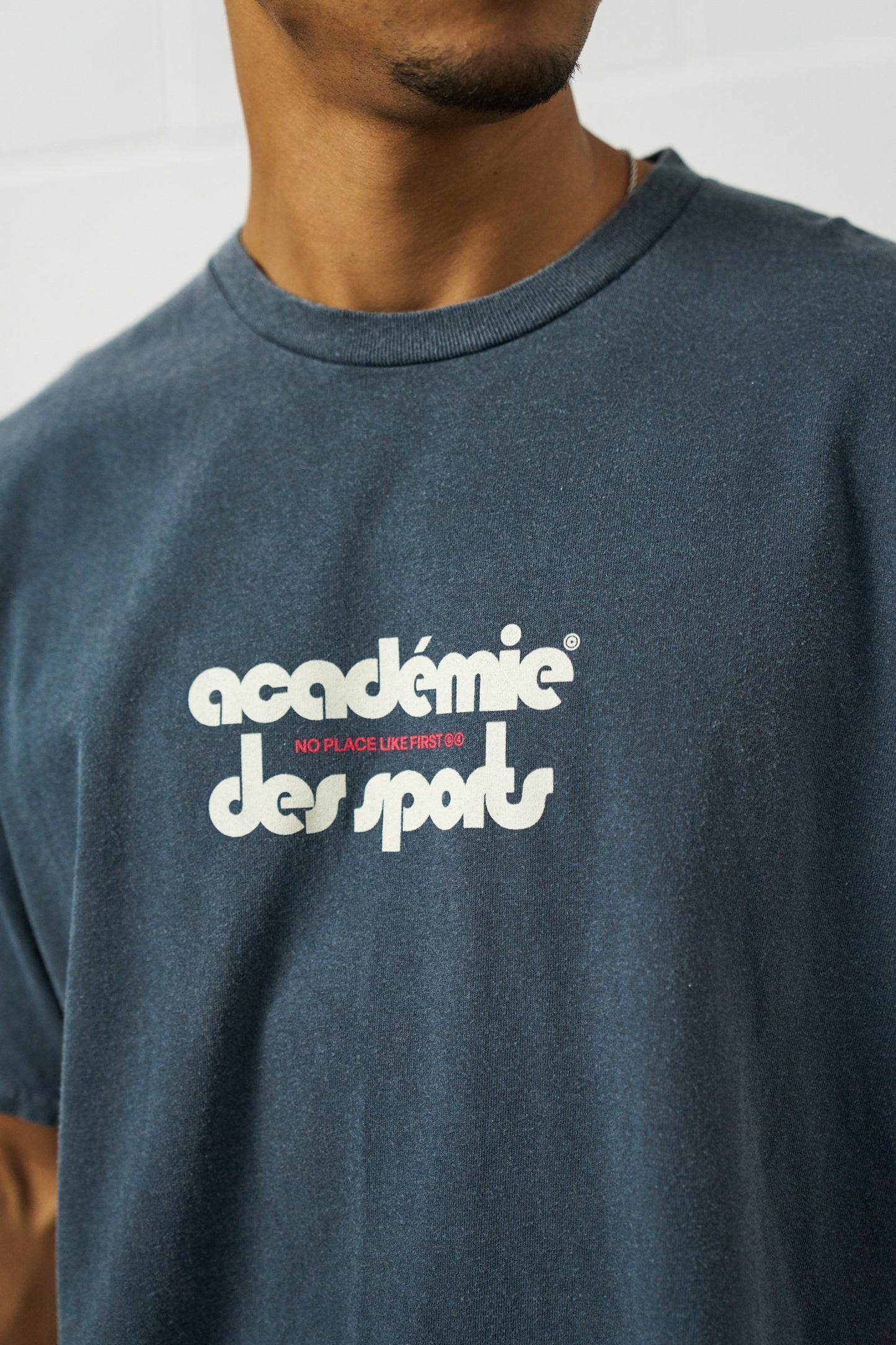 Vice 84 'Club Académie' Vintage Washed Tee - Navy