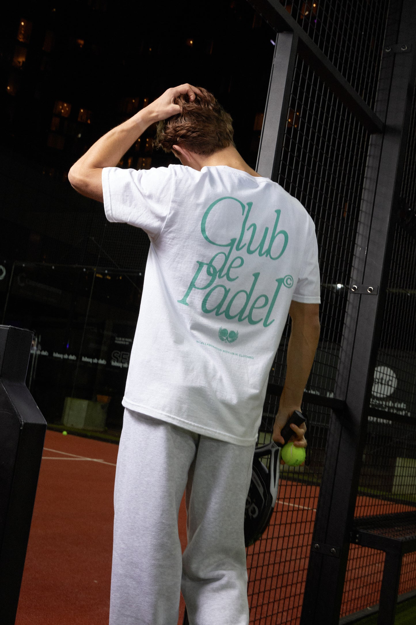 Club de Padel 'Retro' Tee - White